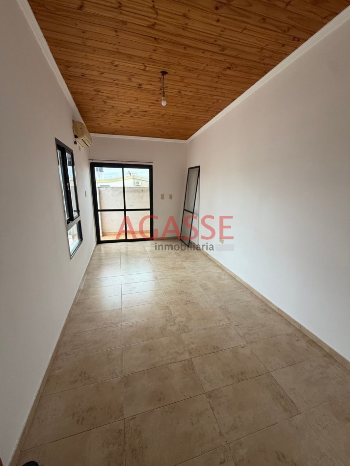 ALQUILO CALLE NUÑEZ CABEZA DE VACA.DEPARTAMENTO DE 1 DORMITORIO EN PLANTA ALTA