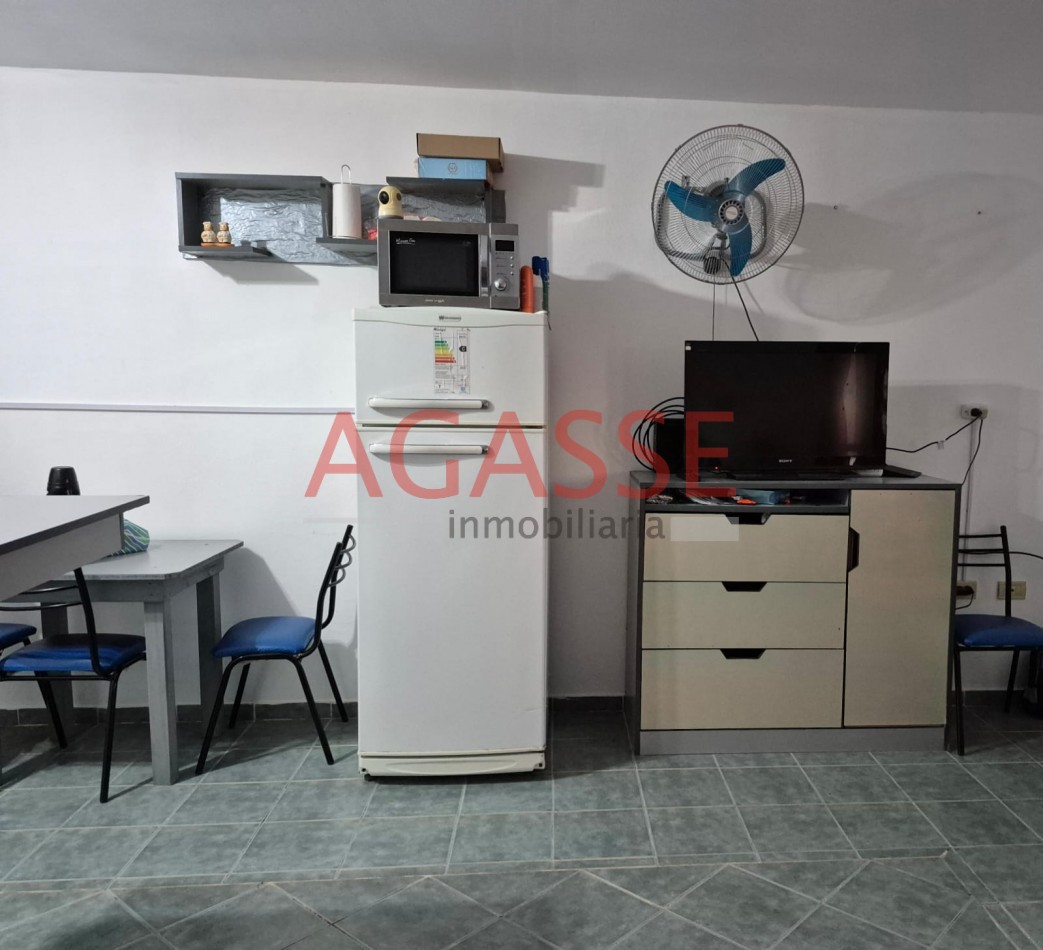 ORO VERDE. ALQUILO MONOAMBIENTE AMOBLADO