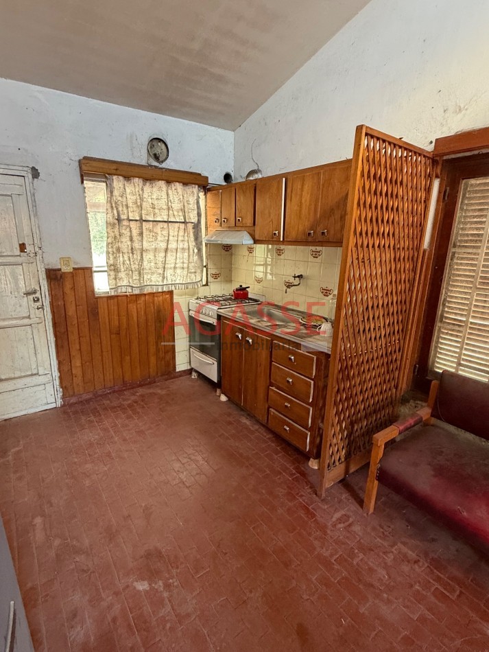 Calle Los Charruas. 2 Casas en venta