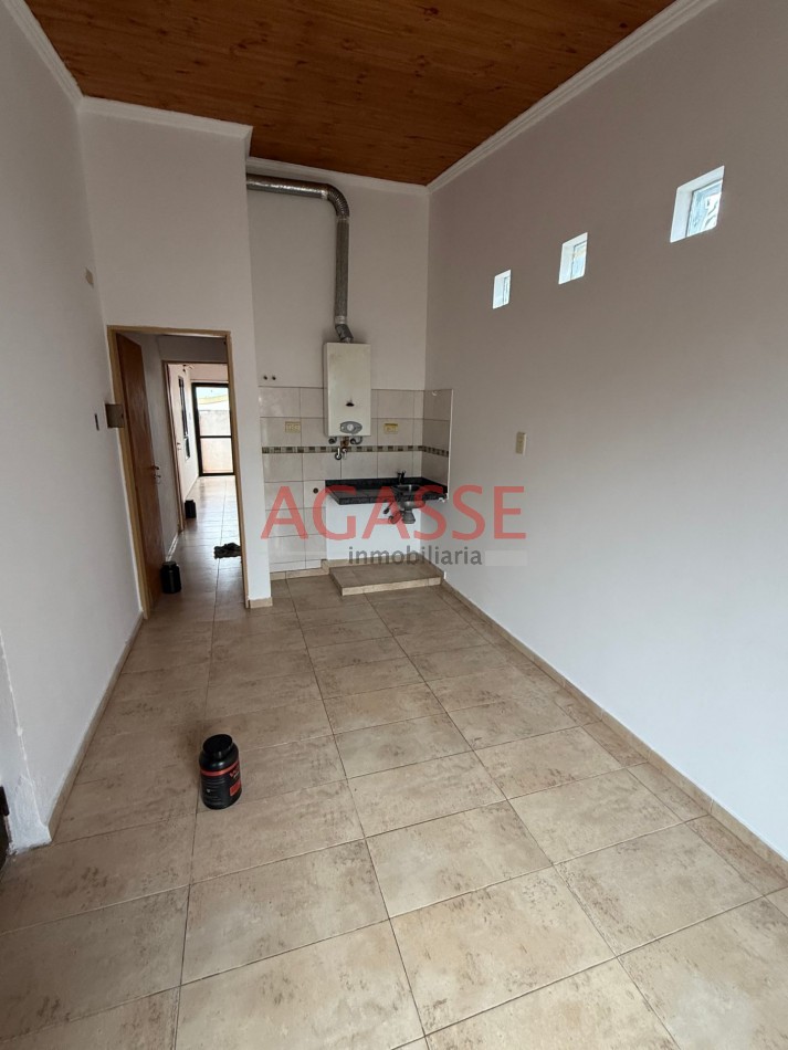 ALQUILO CALLE NUÑEZ CABEZA DE VACA.DEPARTAMENTO DE 1 DORMITORIO EN PLANTA ALTA