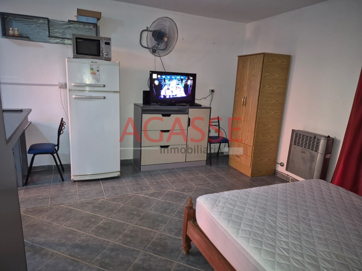 ORO VERDE. ALQUILO MONOAMBIENTE AMOBLADO