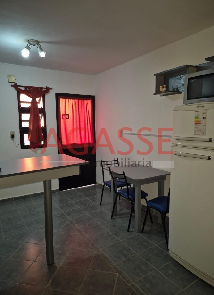 ORO VERDE. ALQUILO MONOAMBIENTE AMOBLADO