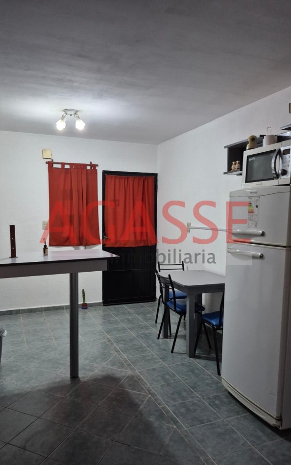 ORO VERDE. ALQUILO MONOAMBIENTE AMOBLADO