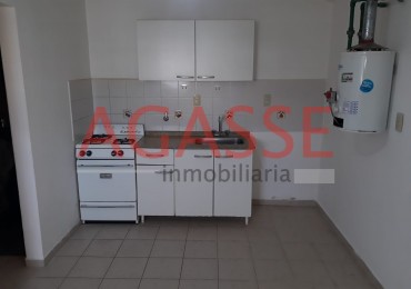 ORO VERDE CALLE LAS GOLONDRINAS  ALQUILO DPTO DE 1  DORMITORIO CON COCHERA