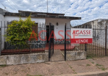 Calle Los Charruas. 2 Casas en venta